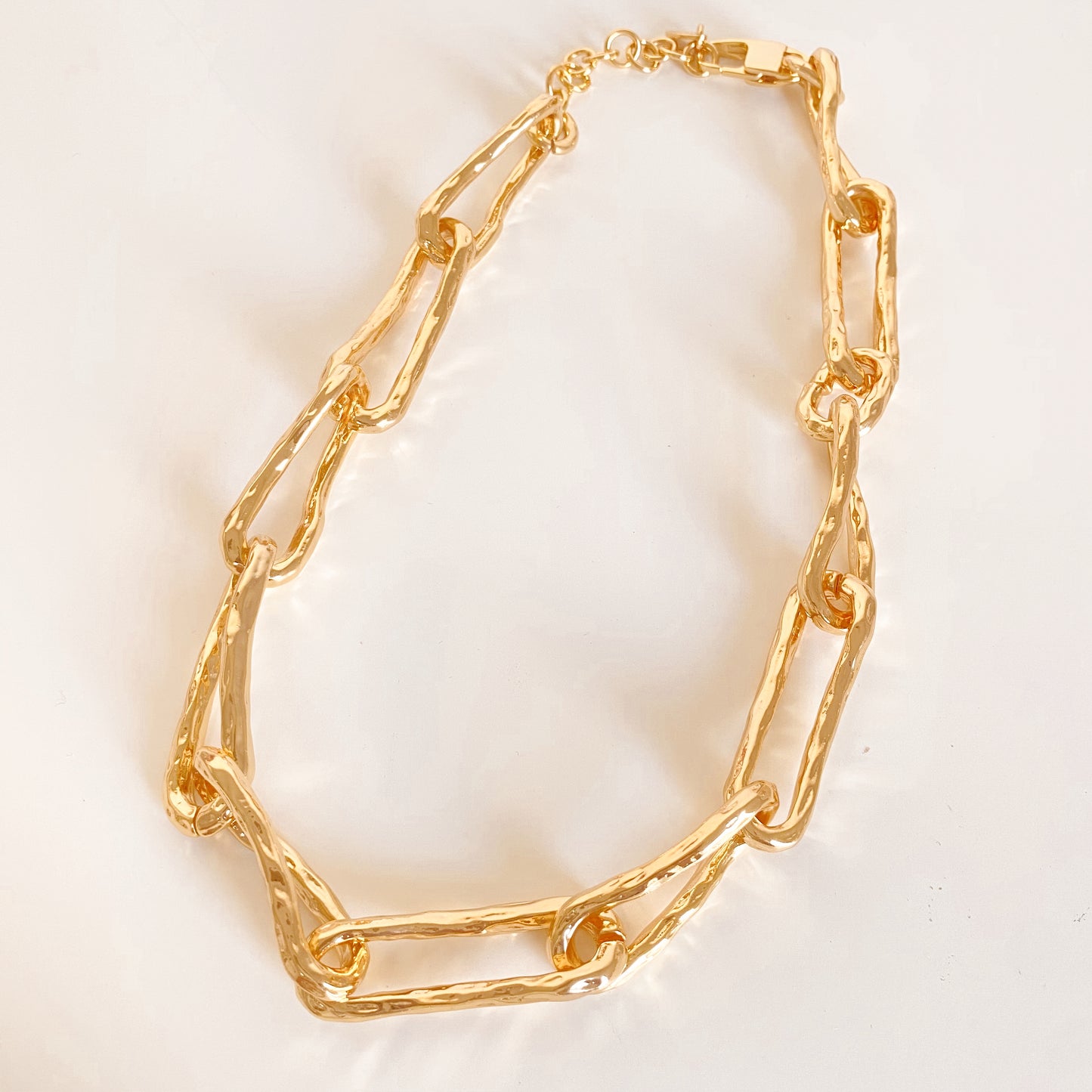 No shape necklace