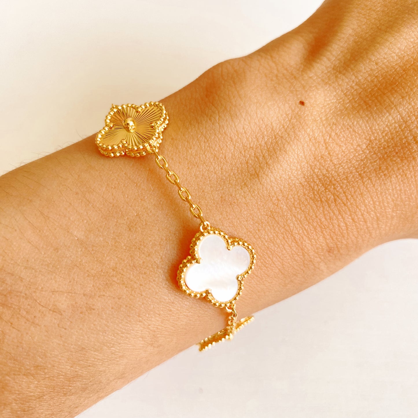 Medium Clover
