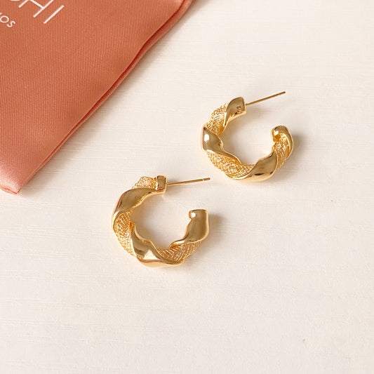 Mesh hoops
