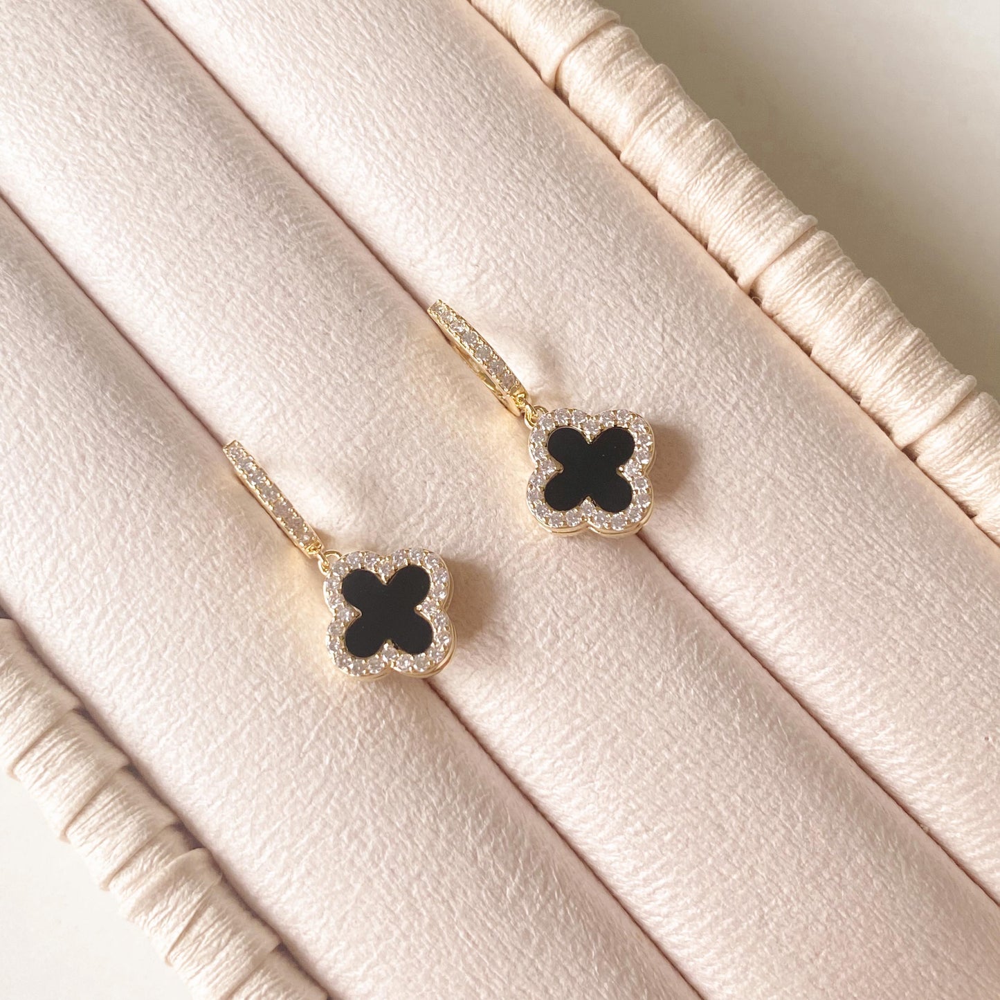 Reversible Clover Drop Earring