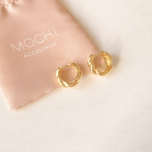 Croissant hoops